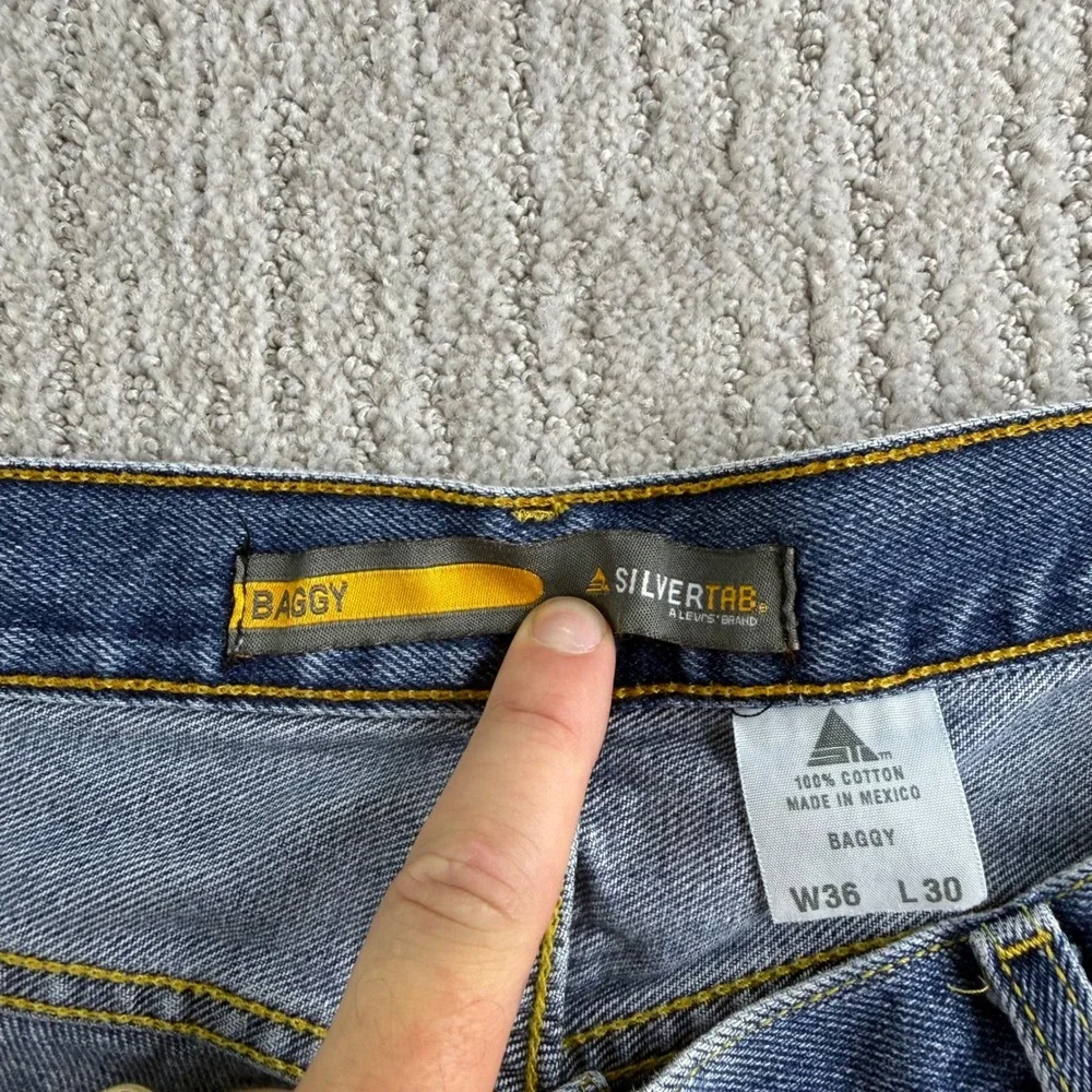 Levi's SilverTab Baggy Fit Jeans Mens Size 36x30 Blue Denim 100% Cotton